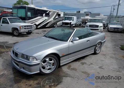 1999 BMW M3 z USA, uszkodzony, nr VIN WBSBK0330XEC41090